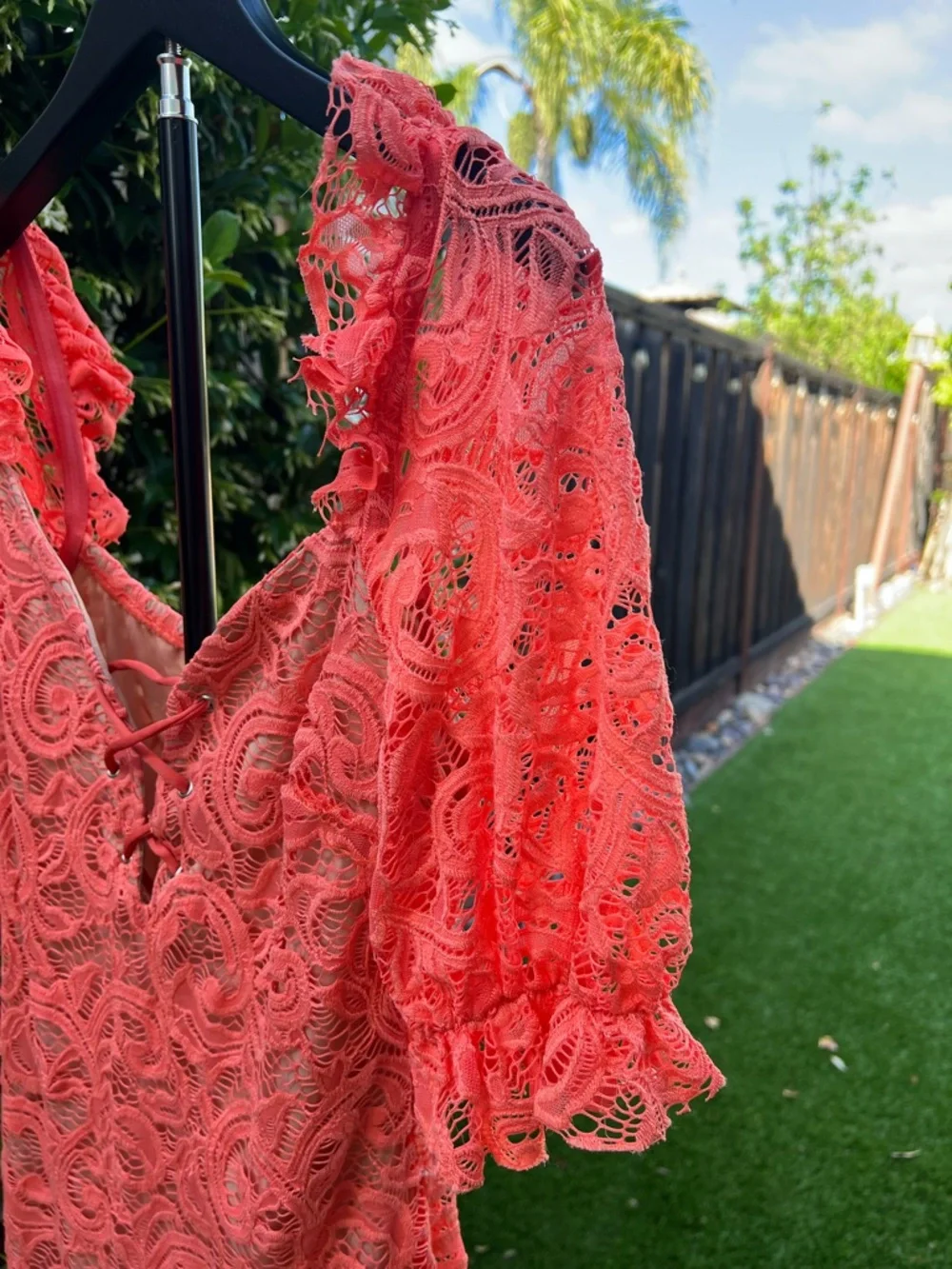 Coral Lace Bodycon Dress Square/V-line Deep Neck Puff Sleeve Romantic Size S - Picture 7 of 9